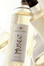 Charger l'image dans la galerie, Vin Muscat IGP Var Sainte Croix 0,75